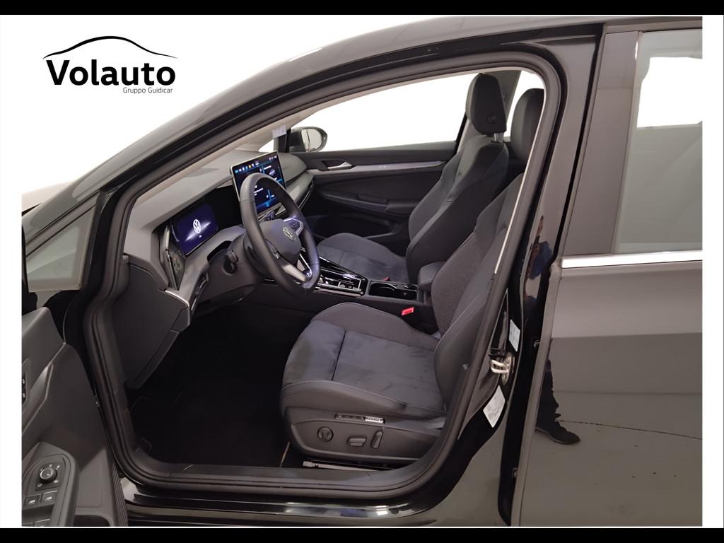 VOLKSWAGEN Golf VIII 2024 - Golf 2.0 tdi Life 150cv dsg