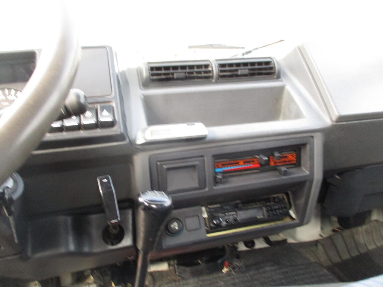 NISSAN TRADE CASSONE FISSO MOLTO BELLO