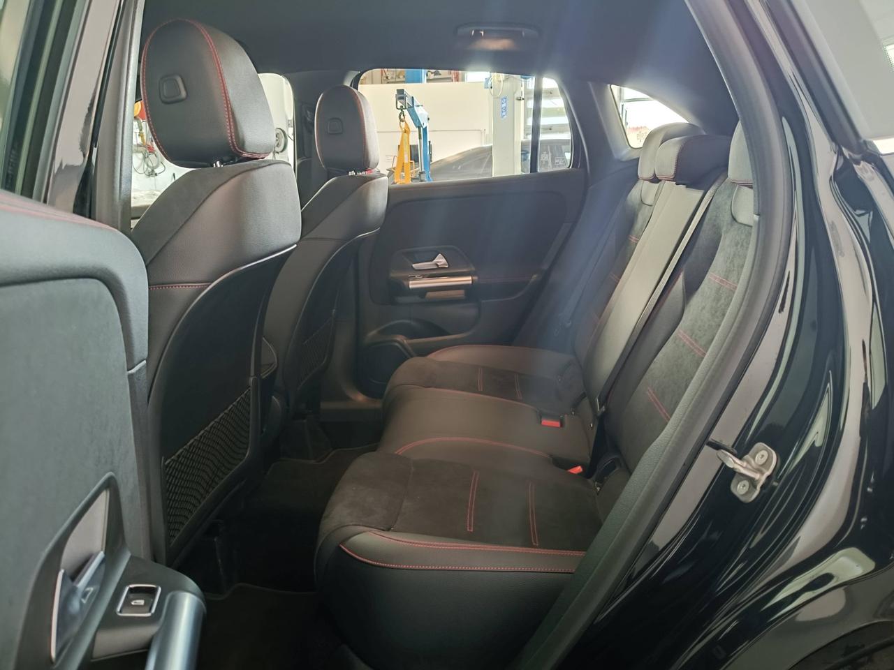 Mercedes-Benz GLA-H247 2023 - GLA 180 d AMG Line Advanced Plus auto