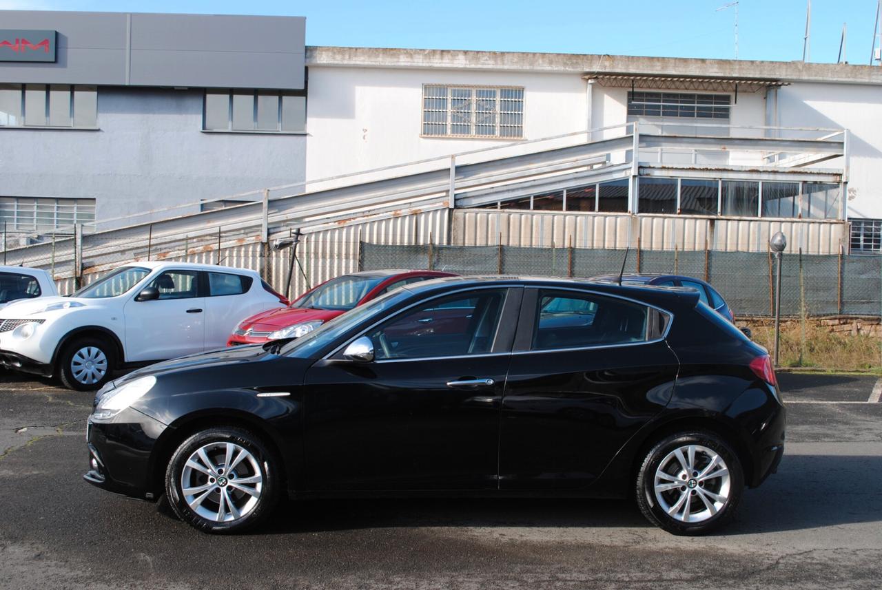 ALFA ROMO GIULIETTA 1.6 JTDM-2 105 CV OK NEOPATENTATI