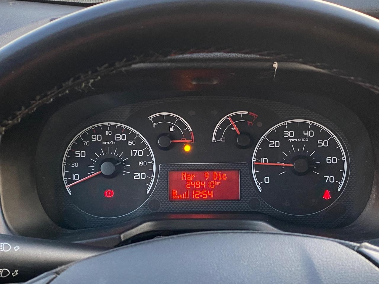 Fiat Qubo 1.4 8V 77 CV Dynamic Natural Power 2012