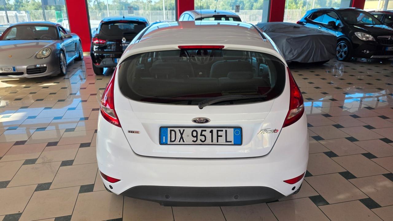 Ford Fiesta 1.4 TDCi 5p. Titanium