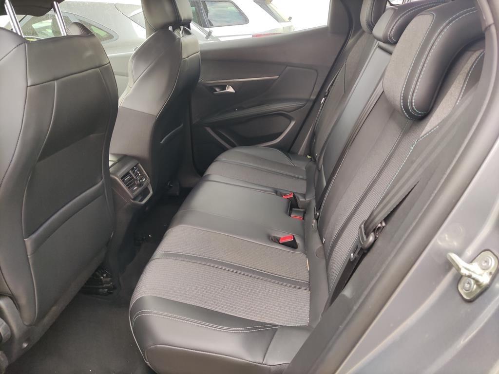 Peugeot 3008 BlueHDi 130 S&S EAT8 Allure