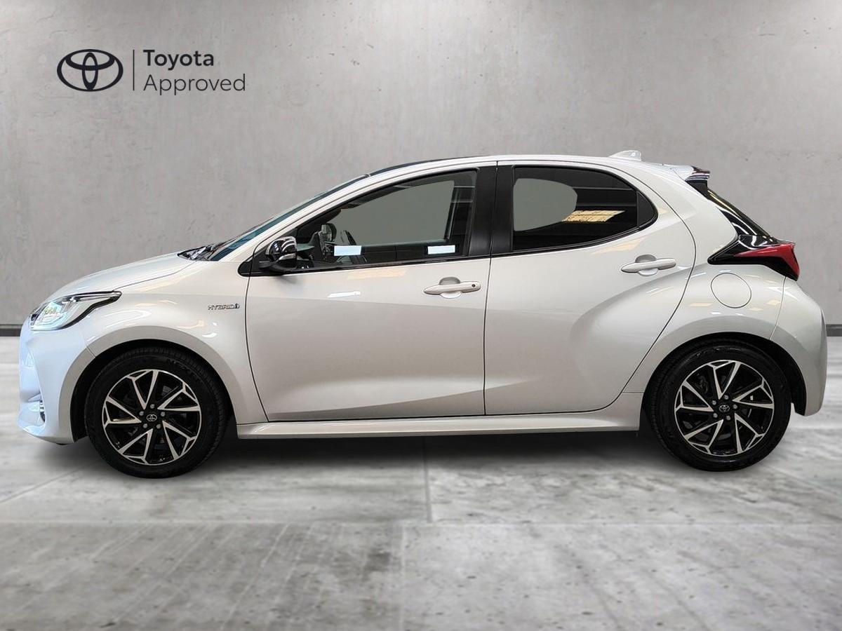 TOYOTA Yaris 4ª serie - Yaris 1.5 Hybrid 5 porte Lounge