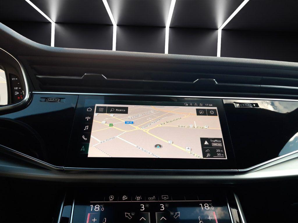 Audi Q8 50 TDI 286 CV quattro tiptronic Sport