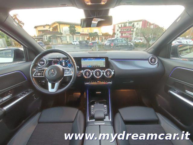 MERCEDES-BENZ GLA 200 d Automatic 4Matic Sport