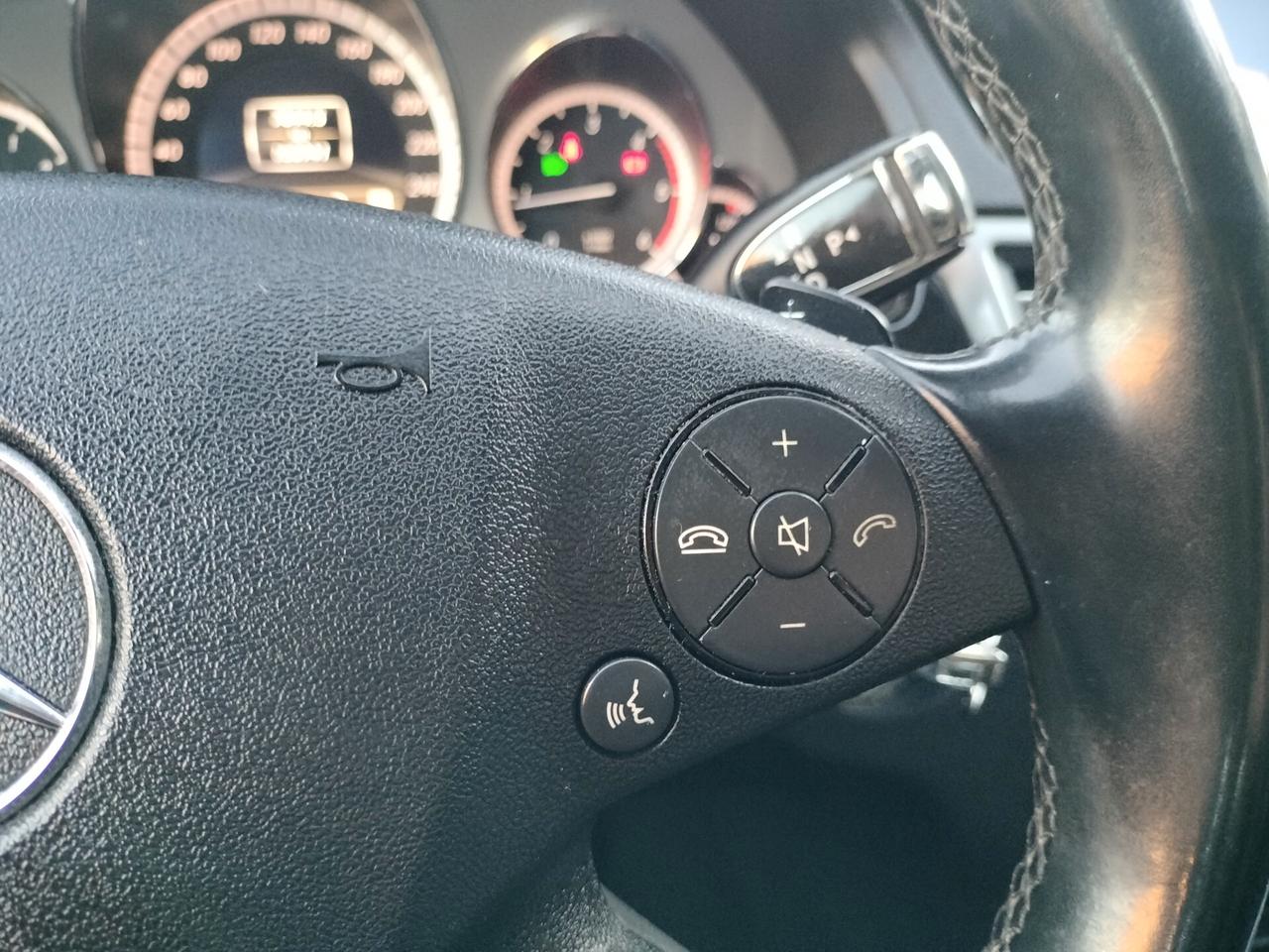 Mercedes-benz E 220 CDI BlueEFFICIENCY Avantgarde 156.000km