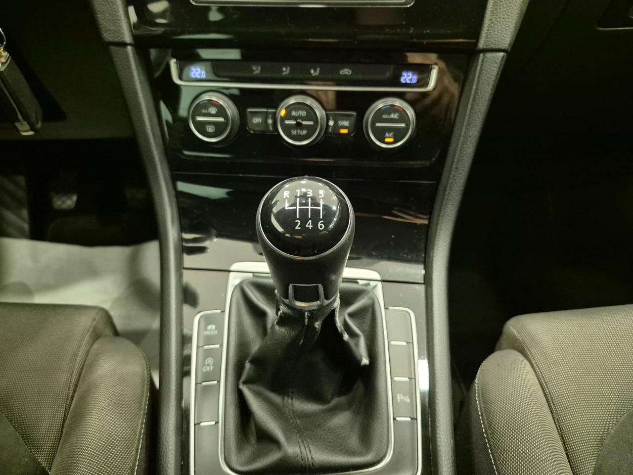 Volkswagen Golf 5p 1.4 tsi Comfortline 122cv - NEOPATENTATI - Cruise/Lim - Sens. Park.