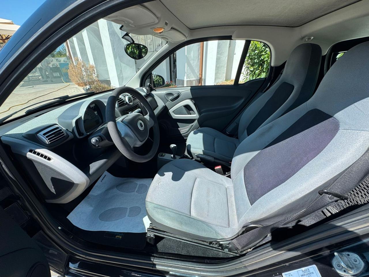 Smart ForTwo 1000 52 kW MHD coupé pure