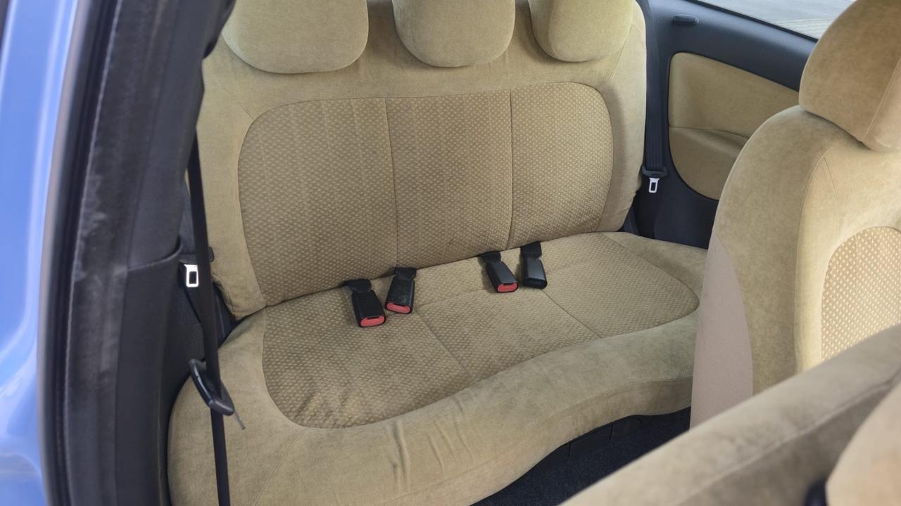 Lancia Ypsilon 1.2 Argento