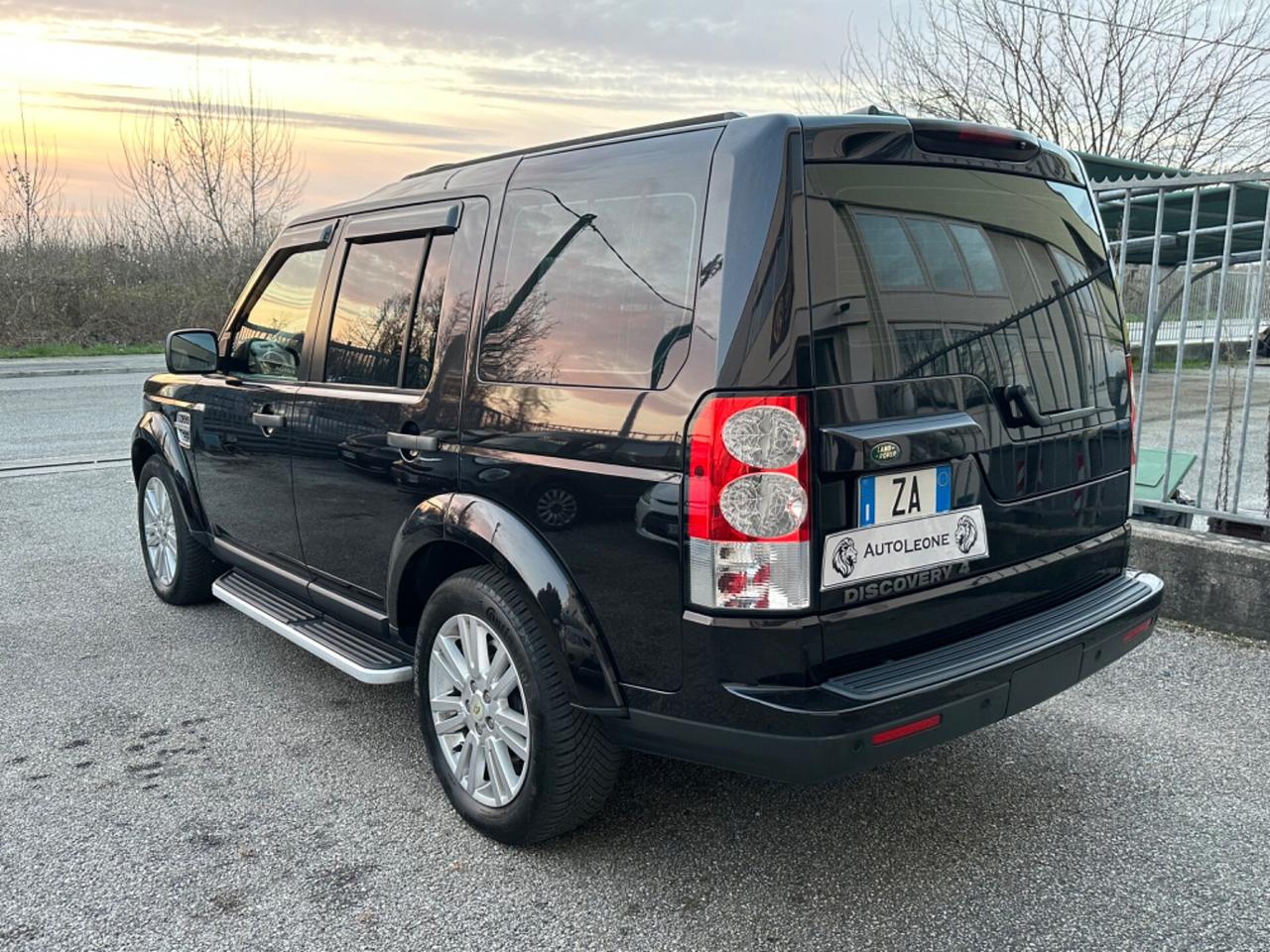 Land Rover Discovery 3.0 d HSE 7 posti