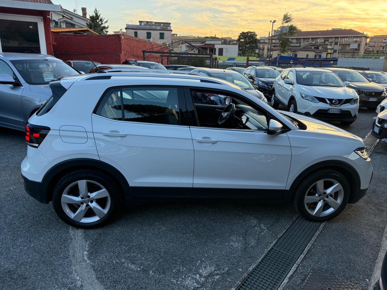T-Cross 1.6 tdi Sport-unipro-rate-garanzia-permute