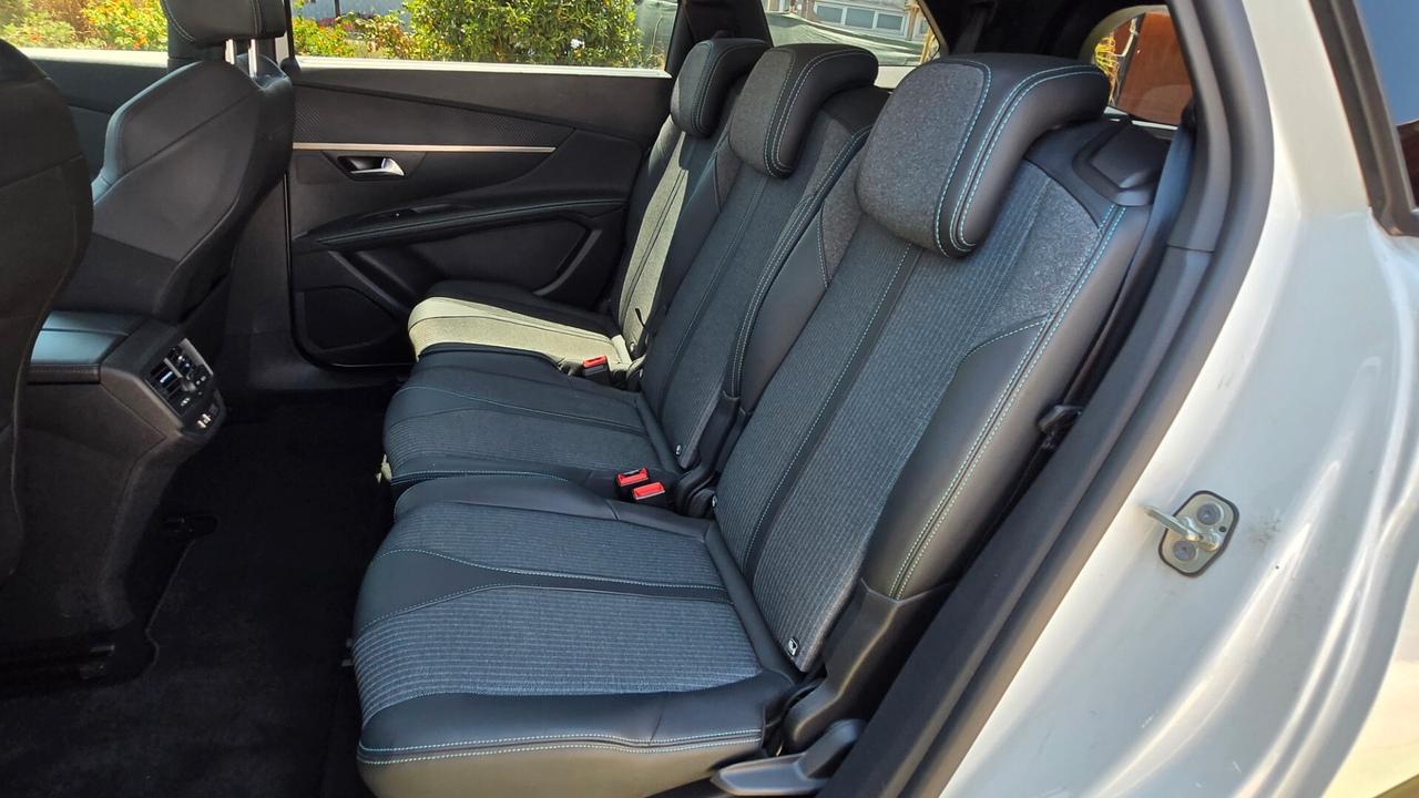Peugeot 5008 BlueHDi 130 S&S EAT8 Allure Pack