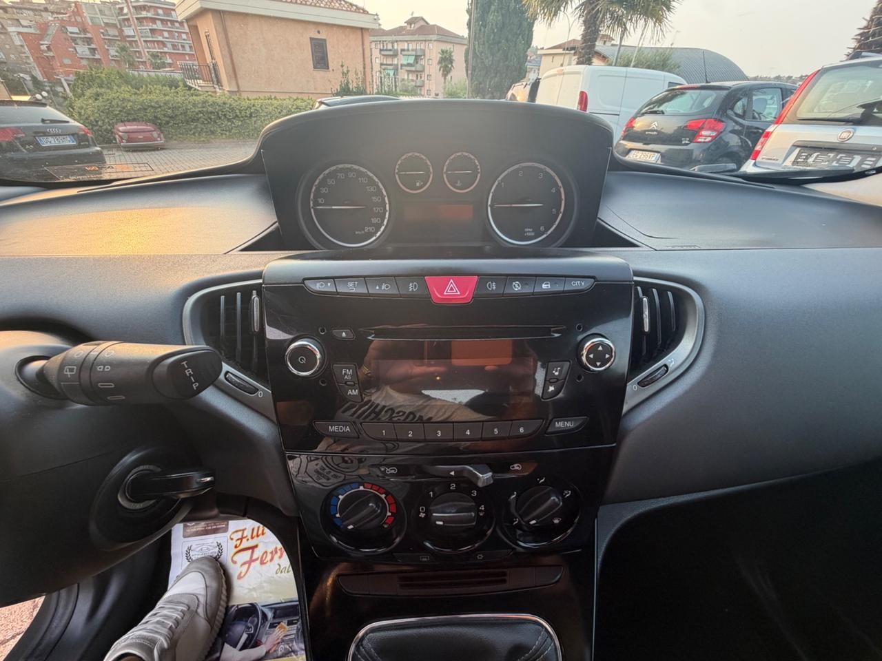 Lancia Ypsilon 1.3 MJT 16V 95 CV 5 porte S&S Platinum