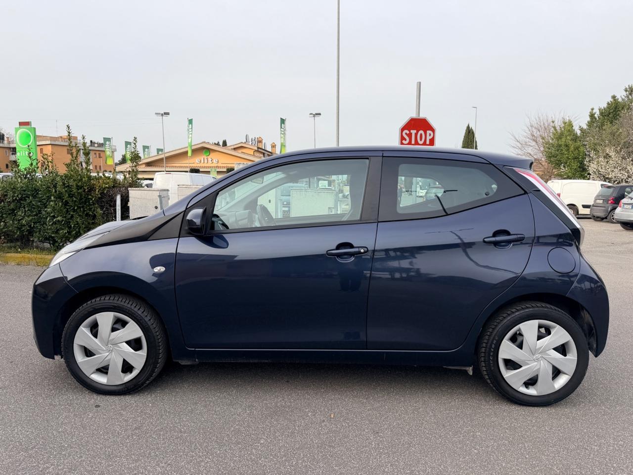 Toyota Aygo 1.0 VVT-i 69 CV 5 porte x-play