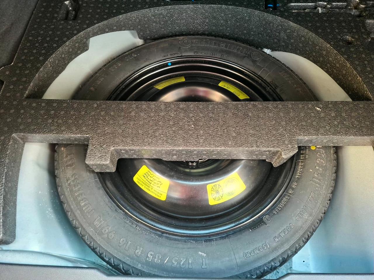 2015 Peugeot 2008 1.6 BlueHDi 100cv Black Matt