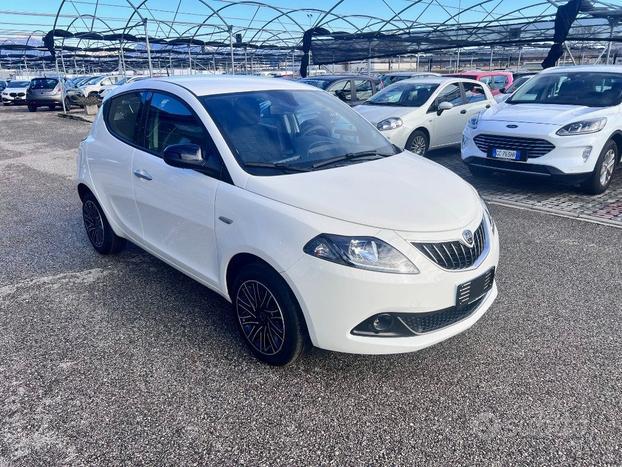LANCIA Ypsilon 1.0 FireFly 5 porte S&S Hybrid Go