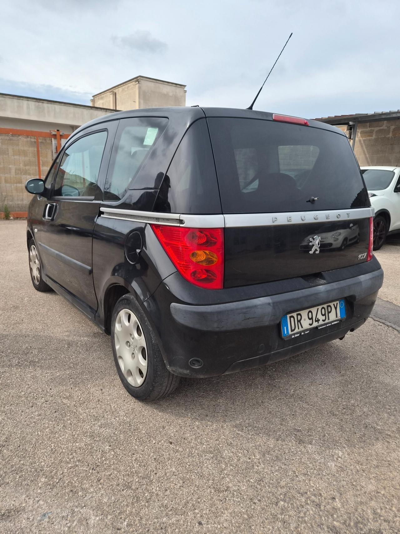 Peugeot 1007 1.4 Happy BENZINA GPL UNIPRO 150MILAKM