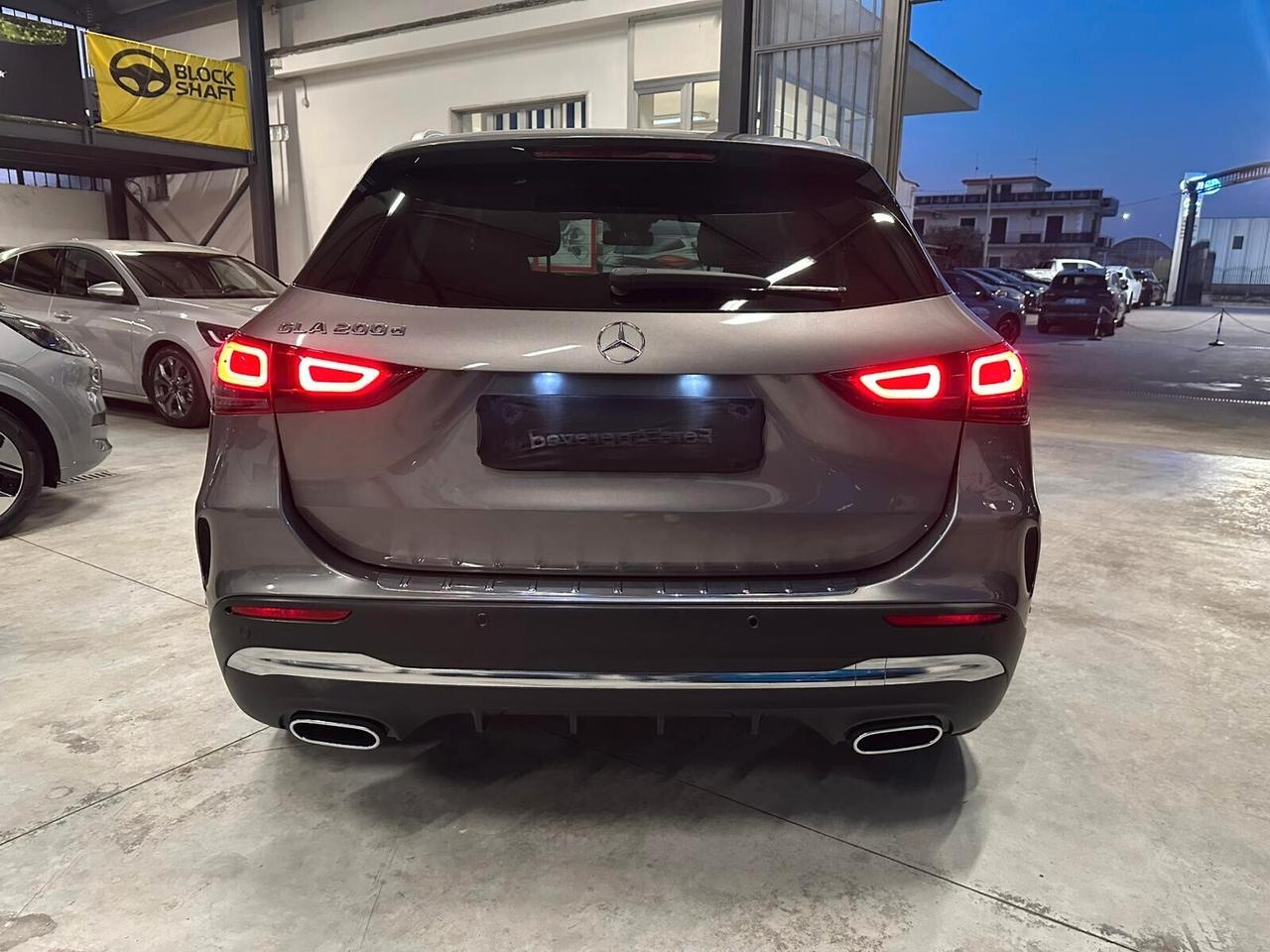 Mercedes-benz GLA 200 d Automatic Premium