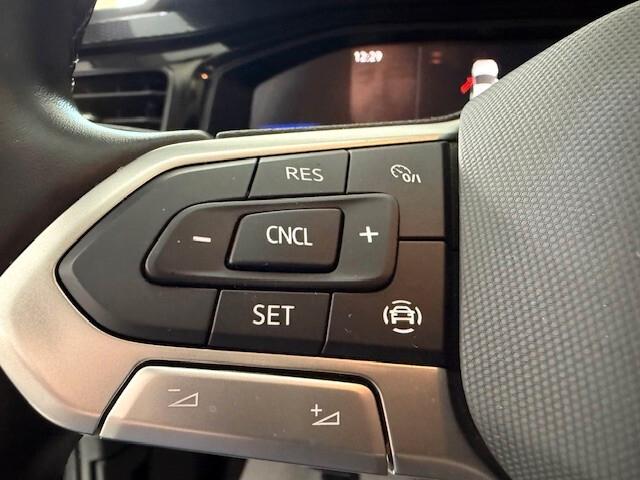 Volkswagen Polo 1.0 TSI Life "UNICO PROPRIETARIO"