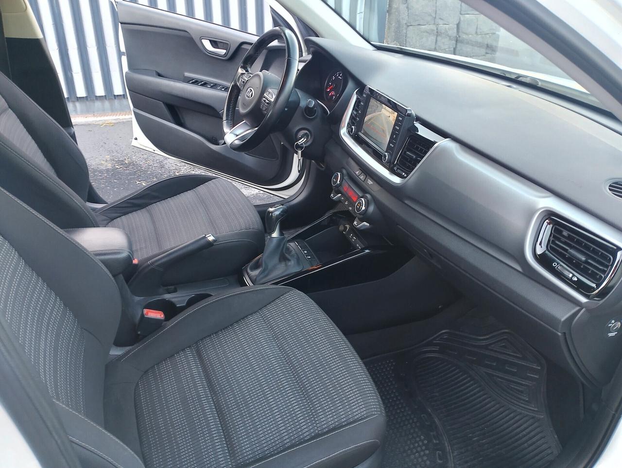 Kia Stonic 1.4 MPI 100 CV Style