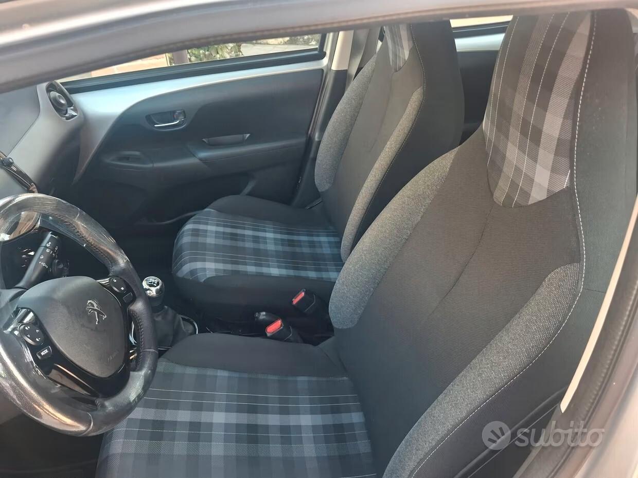 Peugeot 108 VTi 72 5 porte GT Line CLIMA CERCHI FENDINEBBIA APPLE CAR PLAY NAVI ESENTE BOLLO NEO PATENTATI LED