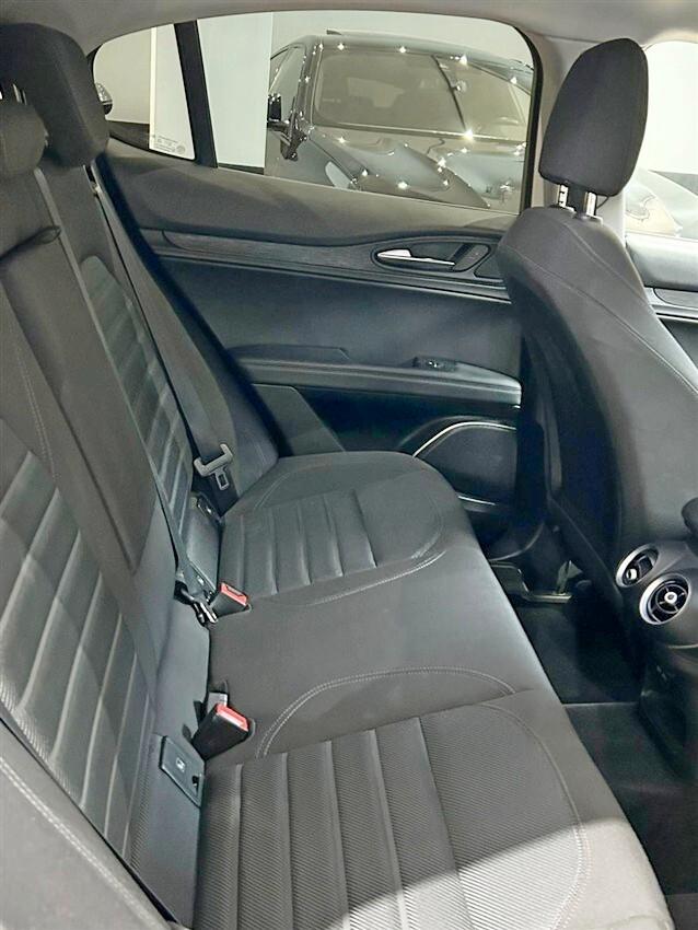 Alfa Romeo Stelvio 2.2 Turbodiesel 190 CV AT8 Q4 Business