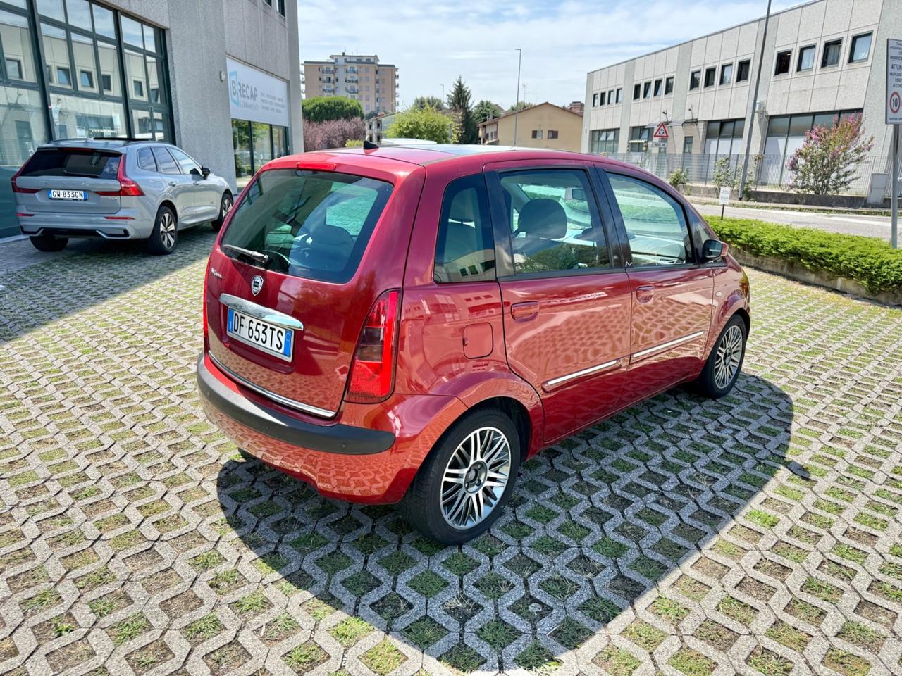 Lancia MUSA 1.4 16V Automatik*Pelle*Panorama*Navi*