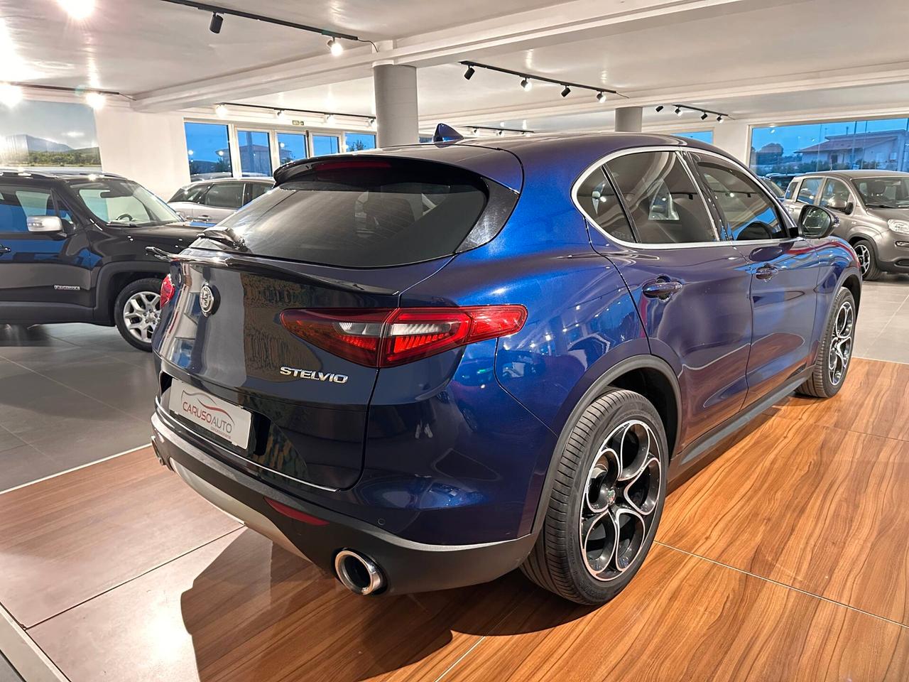 Alfa Romeo Stelvio 2.2 T 210CV AT8 Q4 Lusso