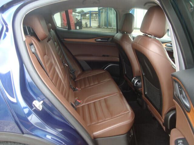 Alfa Romeo Stelvio 2.2 Turbodiesel 210 CV AT8 Q4 Executive