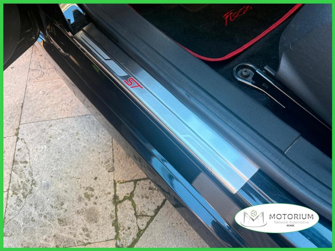 Ford Fiesta 1.5 TDCi 75CV 5 porte ST-Line 01/2017