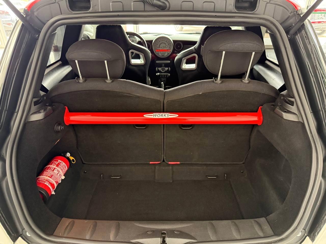MINI COOPER CON PACCHETTO JOHN WORKS