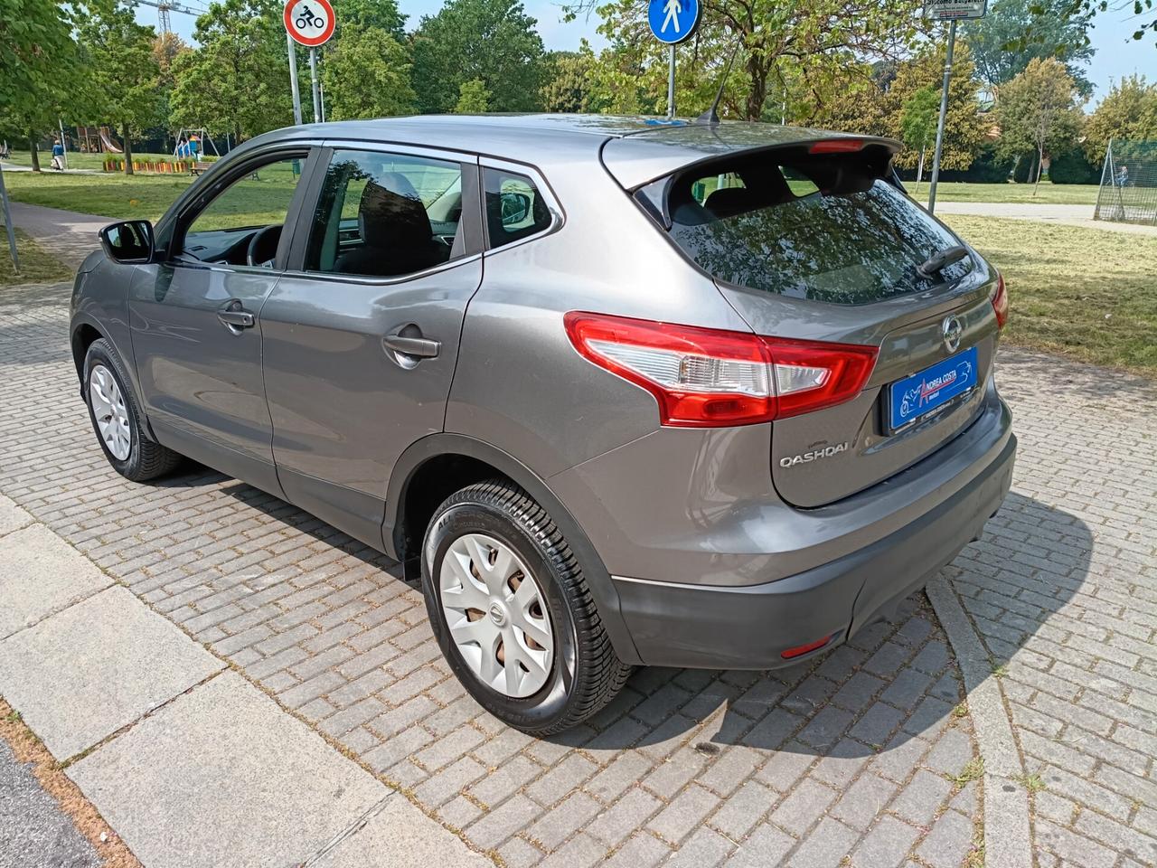 Nissan Qashqai 1.2 DIG-T Visia