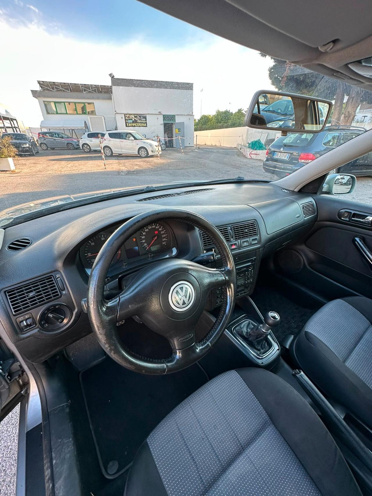 Volkswagen Golf 1.9 TDI/101 CV cat 5p. Time