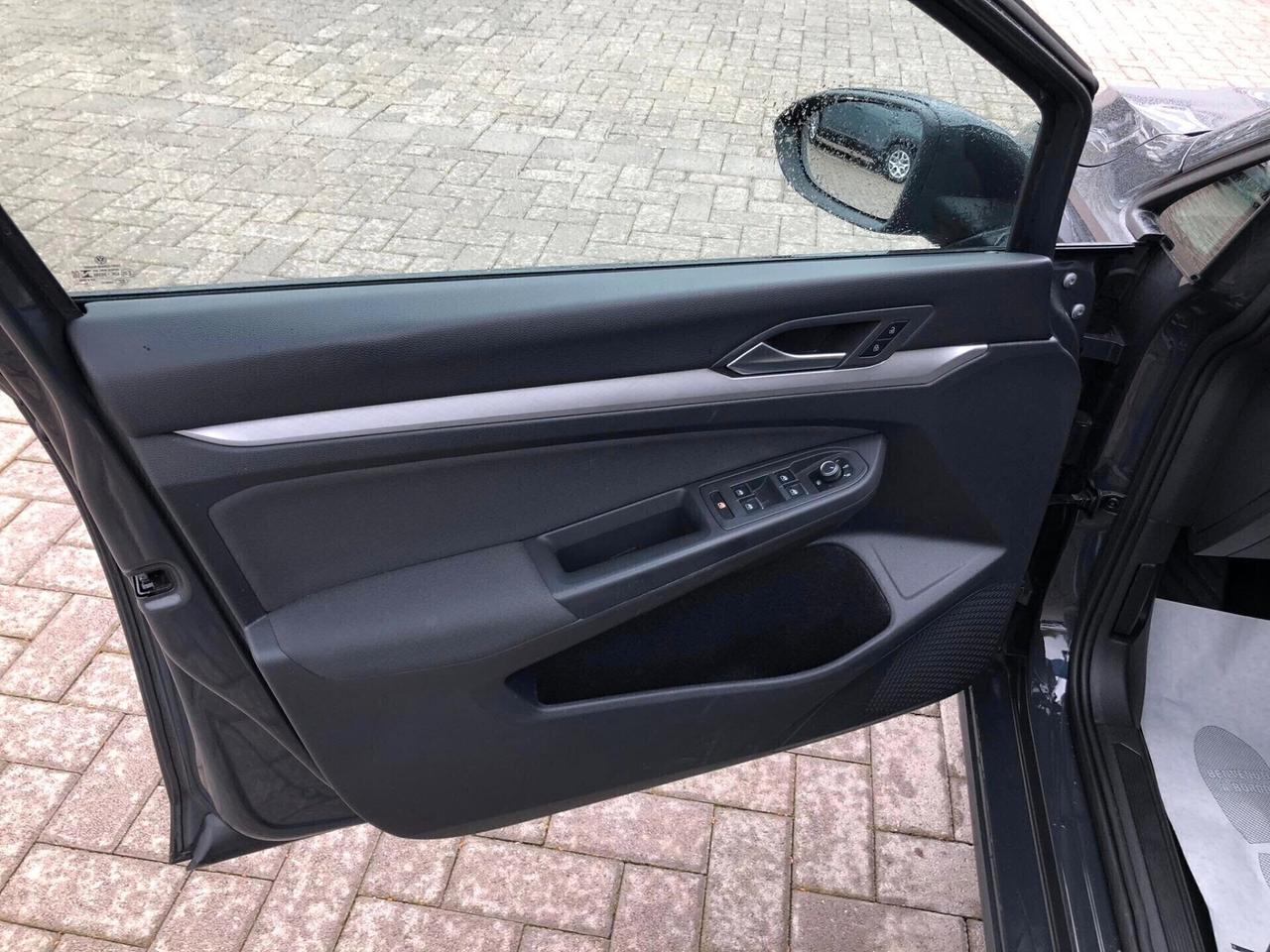 Volkswagen Golf 2.0 TDI 116 cv 2021 navi nuova