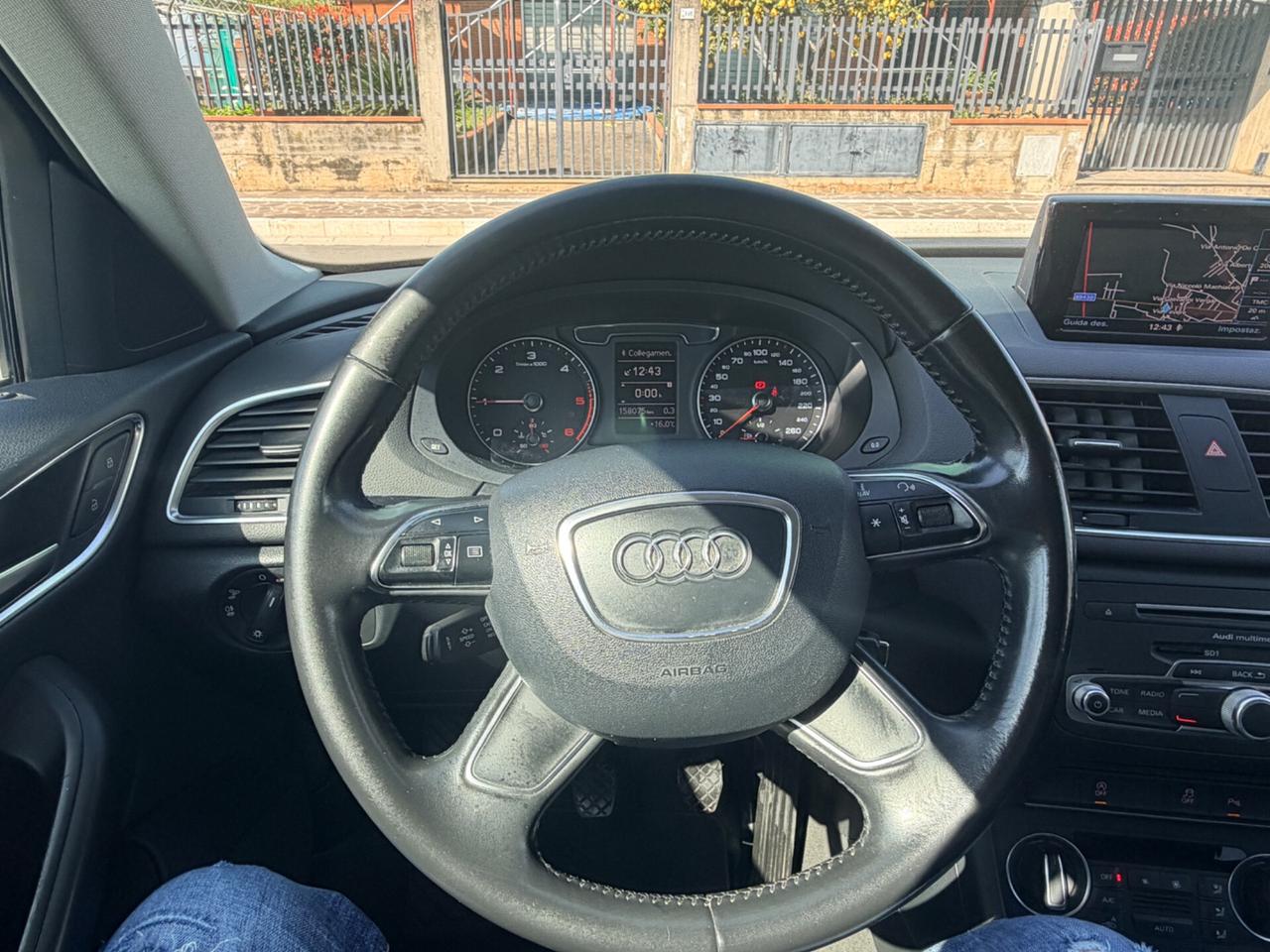 Audi Q3 2.0 TDI 120 CV Design