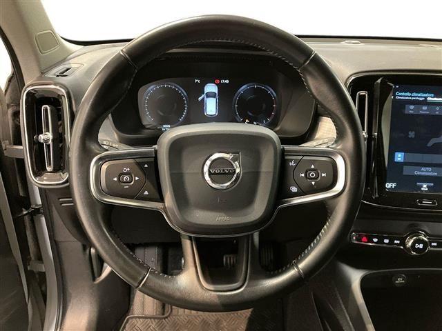 VOLVO XC40 2.0 D3 Momentum my20