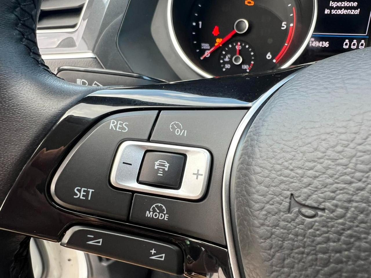 Volkswagen Tiguan 1.6 TDI 116Cv 6M -STYLE-NAVI