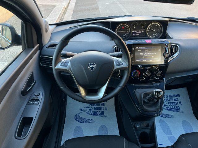 LANCIA Ypsilon 1.0 FireFly Hybrid UnYca