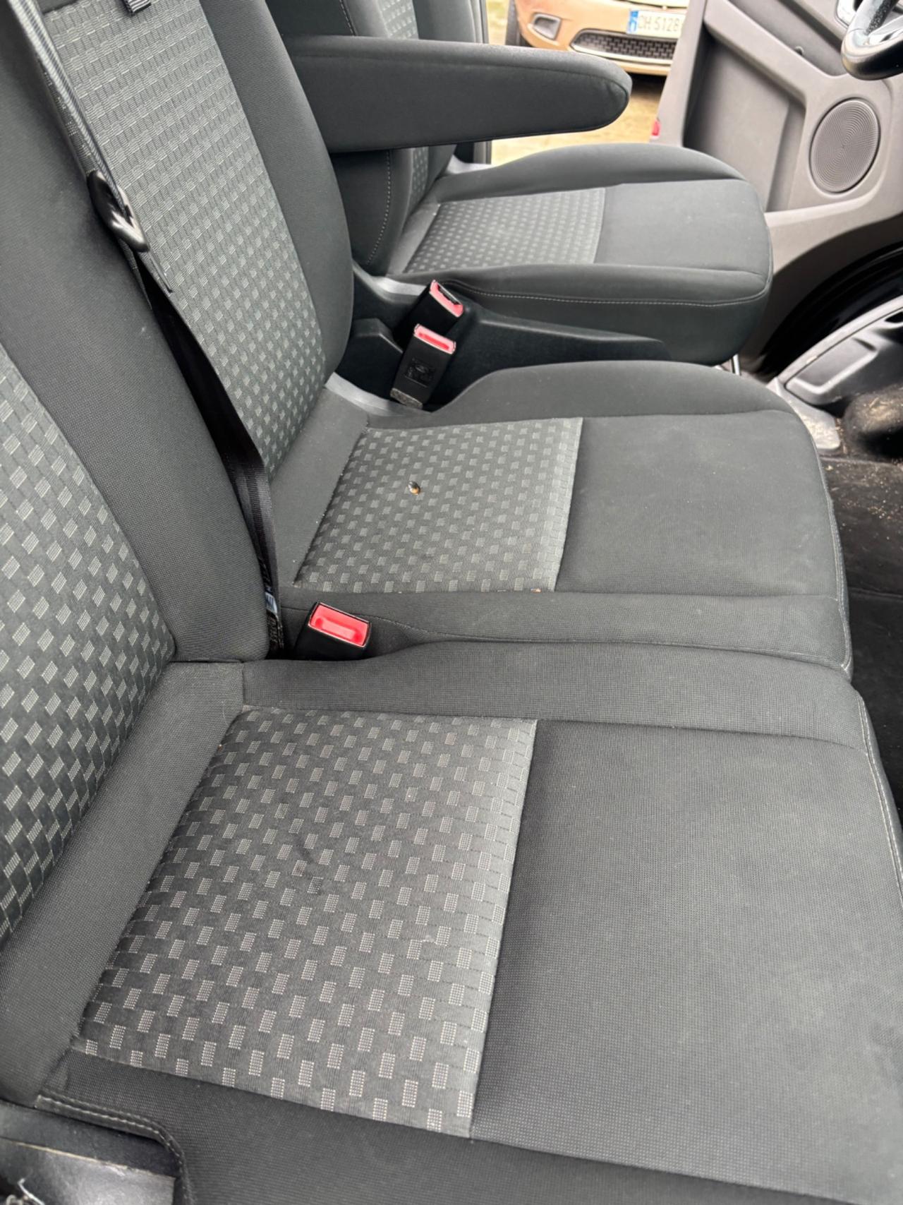 Ford Transit Connect 2.0 Furgone cambio automatico 9 posti pedana elettrica per ehndicap