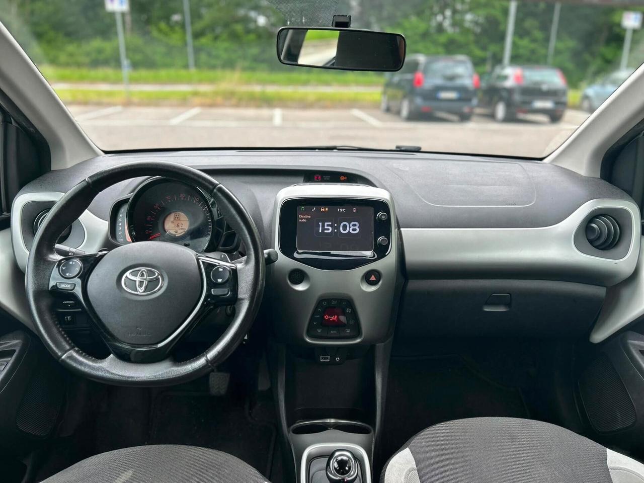 Toyota Aygo 1.0 VVT-i Automatico 5 Porte/ Bluetooth Neopatentati