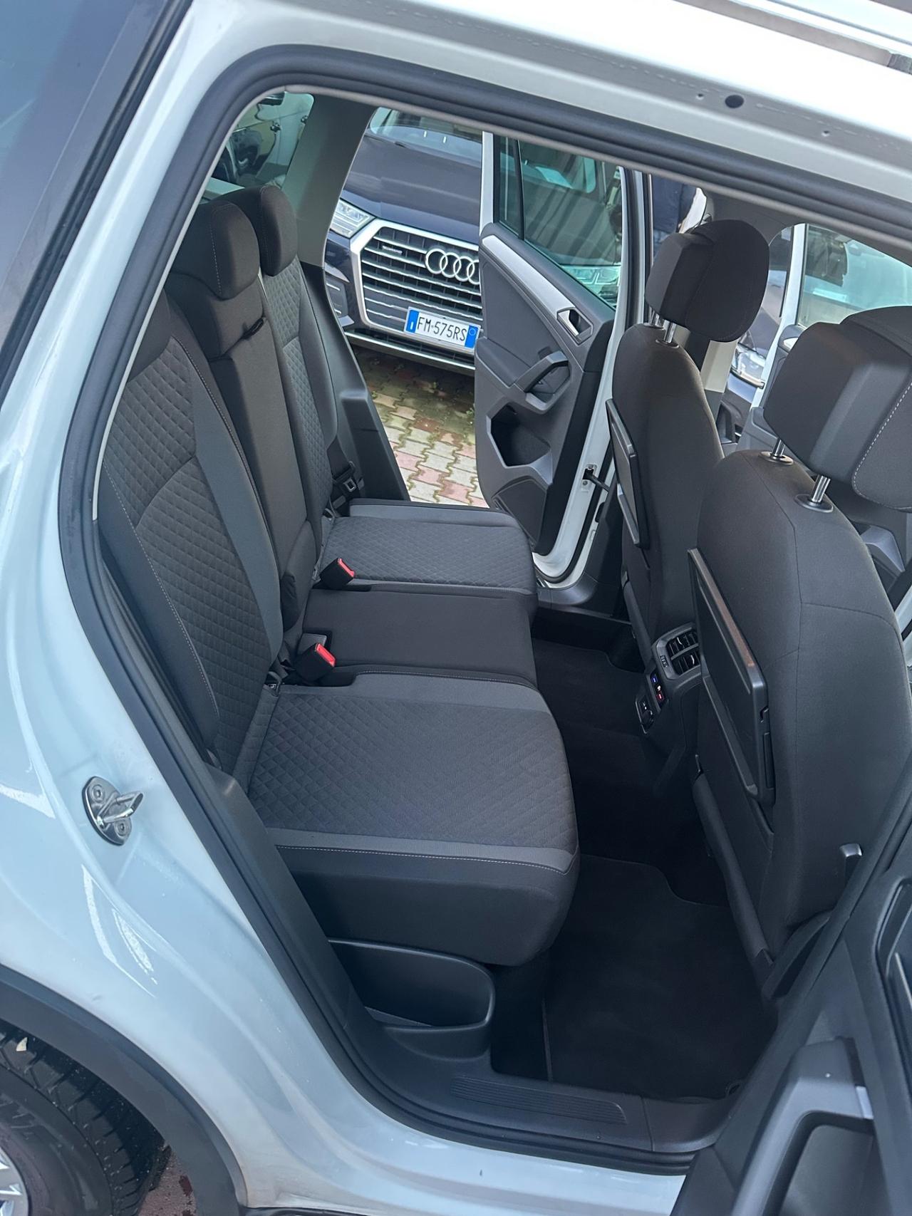 Volkswagen Tiguan 2.0 TDI SCR DSG Business BlueMotion Technology