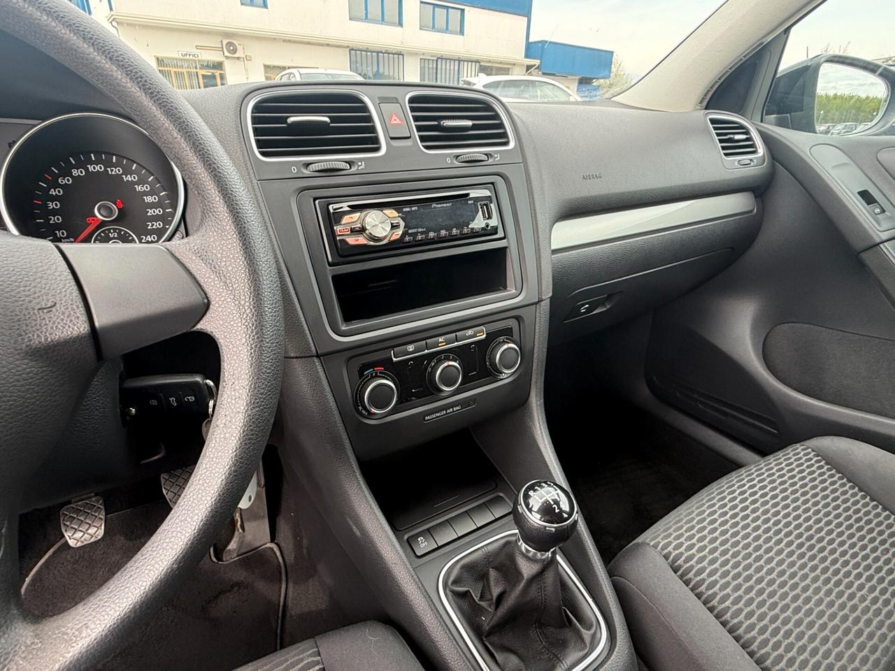 Volkswagen Golf 1.6 TDI DPF 5p. Highline