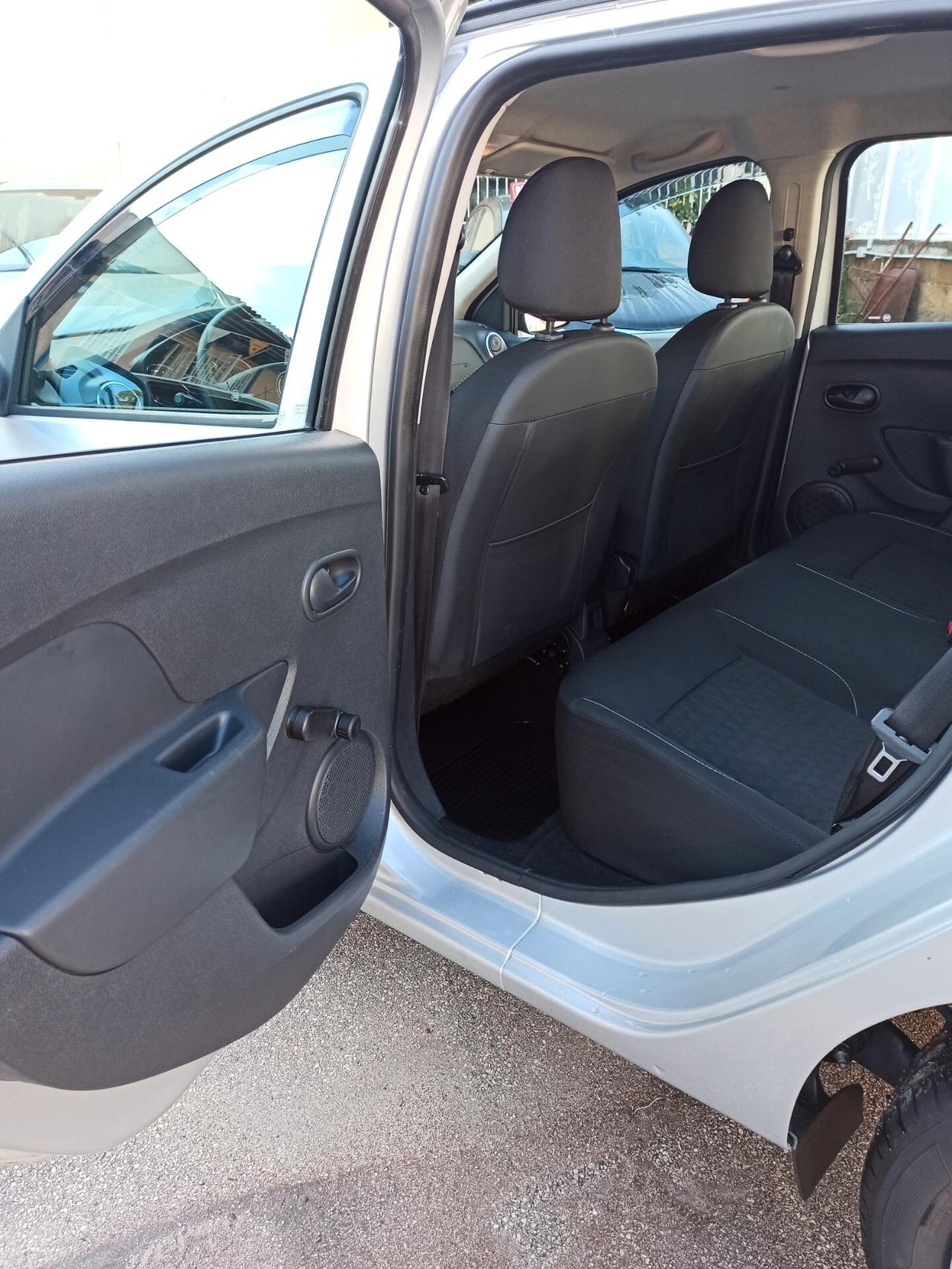 Dacia Sandero 1.5 dCi 8V 75CV Start&Stop Lauréate