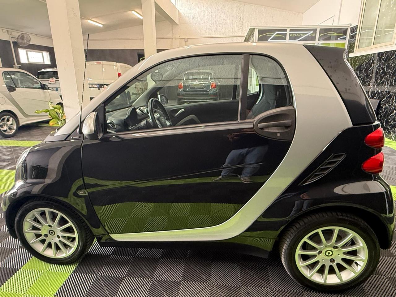 Smart Fortwo 1.0 Micro Hybrid Drive Pure