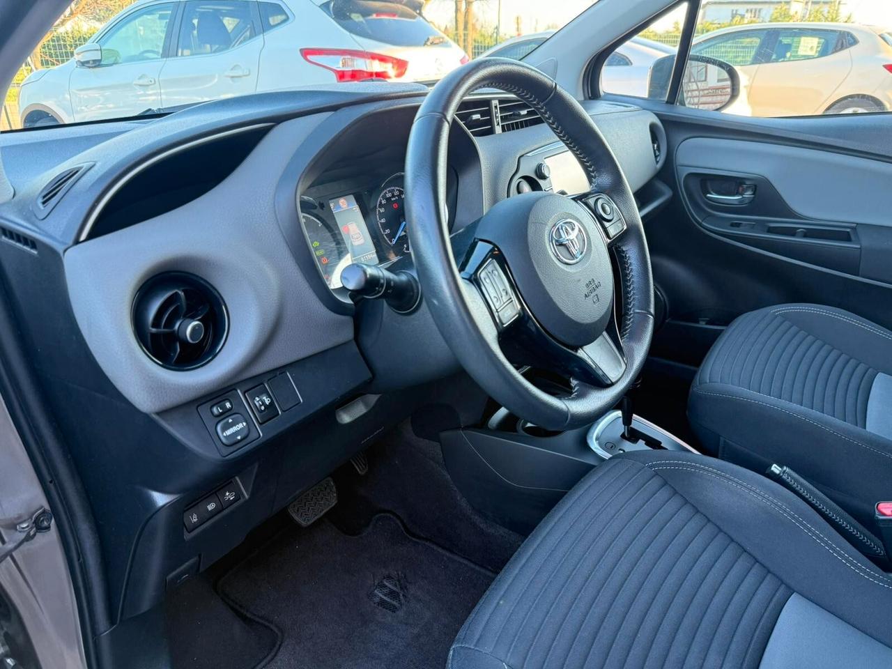 Toyota Yaris 1.5 Hybrid 5 porte Active