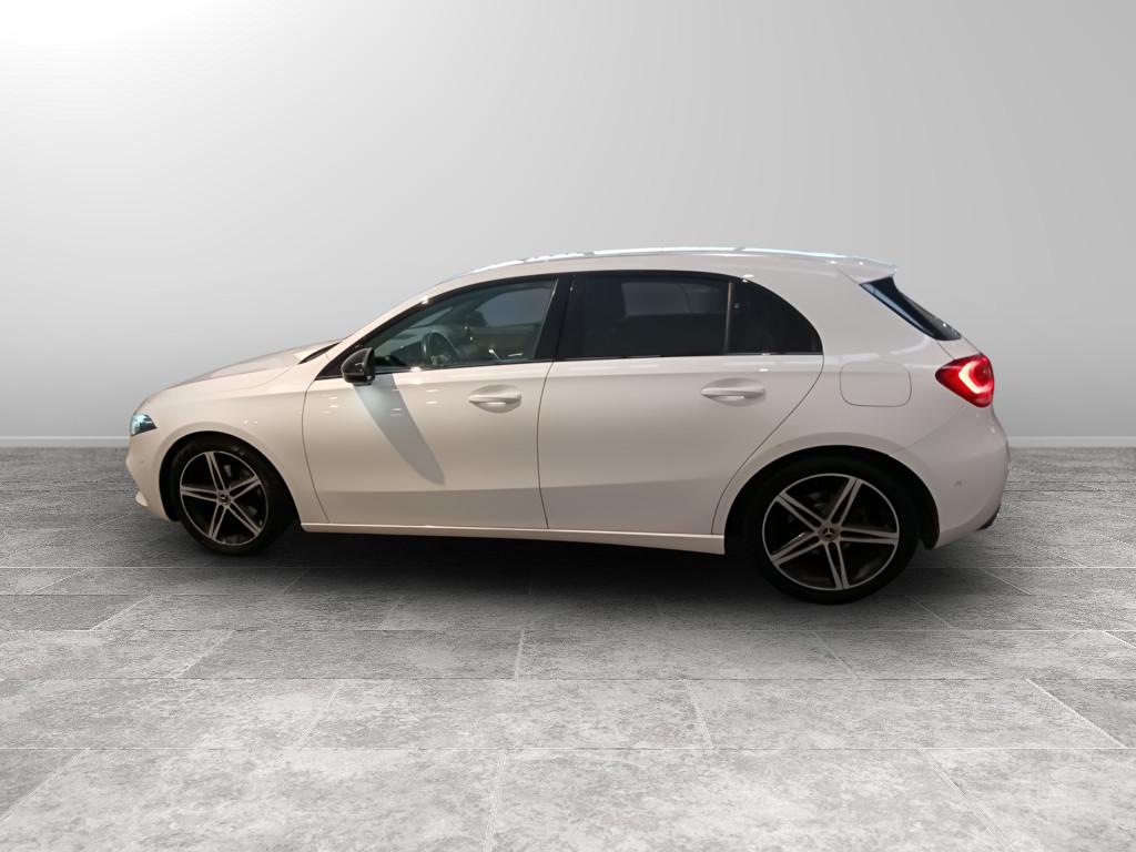 Mercedes-Benz Classe A - W177 2018 - A 180 d Sport auto