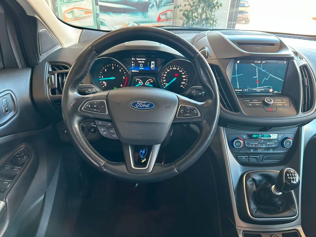 Ford Kuga 2.0 TDCI 150 CV S&S 2WD Titanium