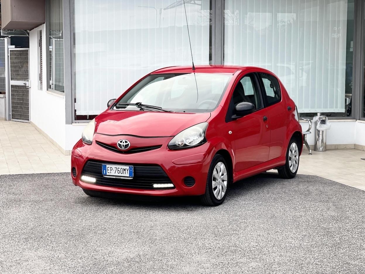 Toyota Aygo 1.0 Benzina 68CV E5 Neo. - 2012