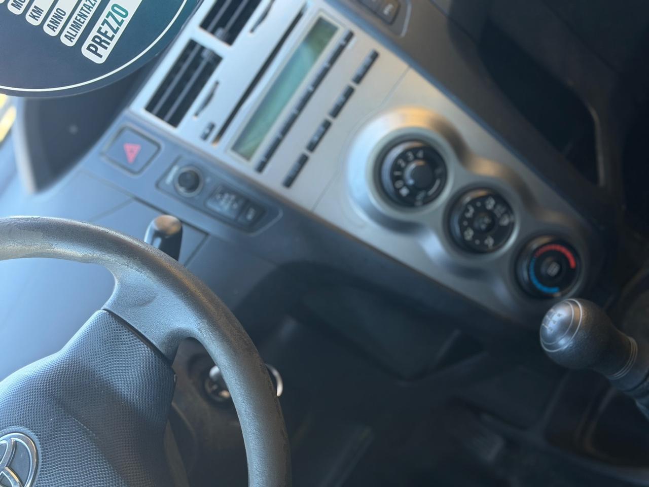 Toyota YARIS 1.0 BENZINA 2010 - SERVICE TOYOTA